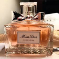 DIOR Miss Dior Парфюмированная вода 100 мл