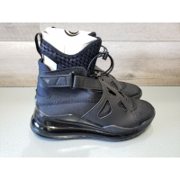 Кроссовки Jordan Air Latitude 720 Triple Black