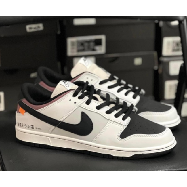 Кросовки Nike, черно-белые