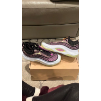 Спортивная обувь Nike Cosmic
