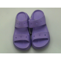 Фиолетовые сандалии Crocs