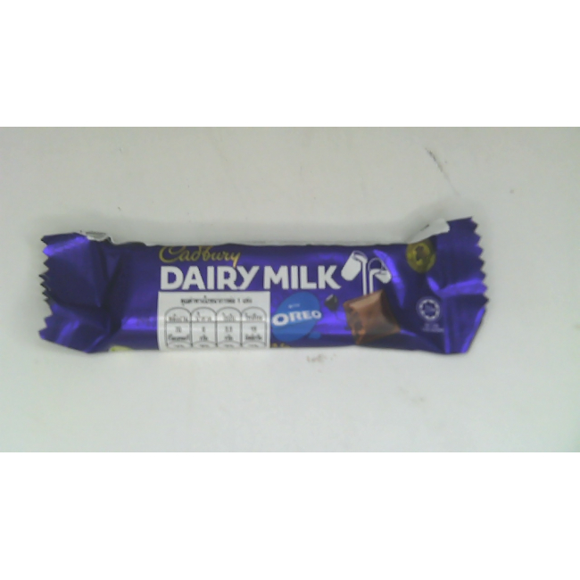 Cadbury Dairy Milk с печеньем Oreo