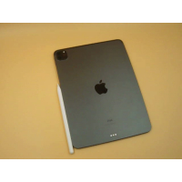 Б/у iPad Pro 9.7 128 ГБ со стилусом