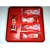 Вытрите шоколад Nestle KitKat.