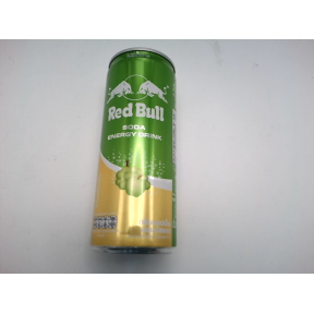Red Bull со вкусом яблочно-виноградной газировки