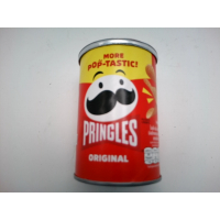Картофельные чипсы Pringles.