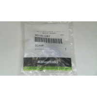 Хомут топливопровода Kawasaki.