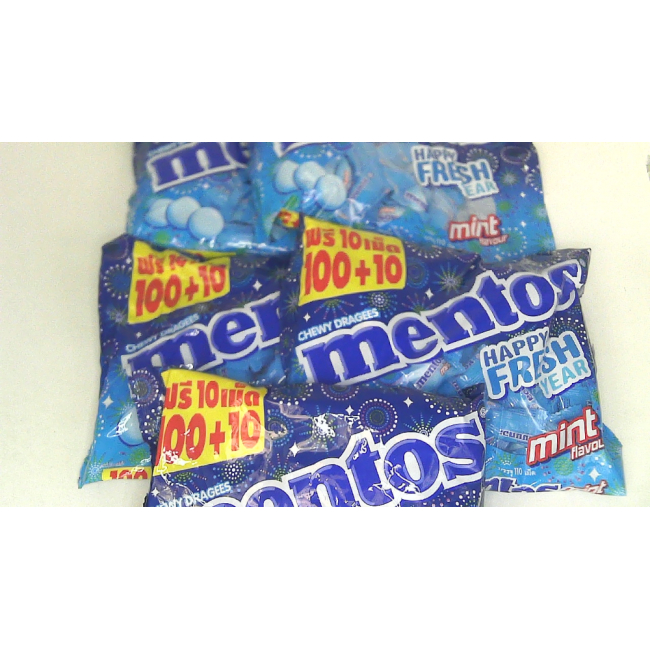 Мятные конфеты Mentos, упаковка из 5 штук.
