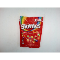 Skittles Sour — конфеты со вкусом смешанных фруктов.