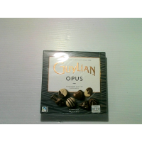 Подборка шоколадных конфет с начинкой от Guyliann opus