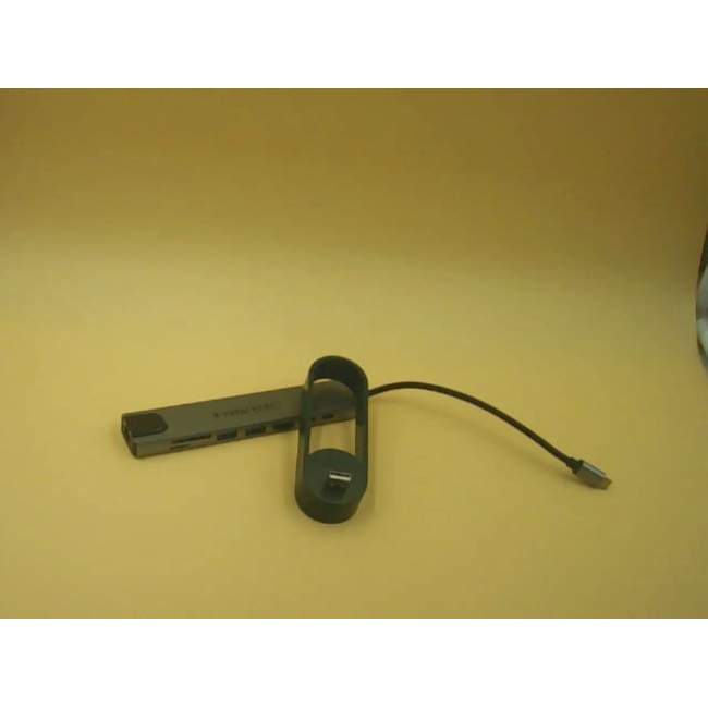 Многопортовый USB-C адаптер Lemorele для ноутбуков.