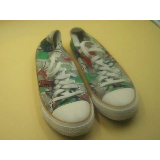 Кроссовки Converse All Star Low с принтом в стиле американских комиксов.