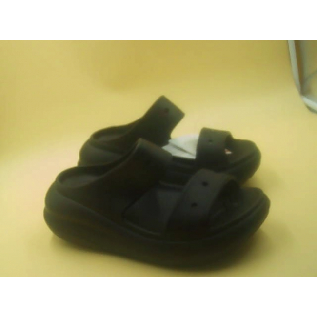 Сандалии Crocs Classic Crush Slide унисекс без ремешков, черные, размер 40.
