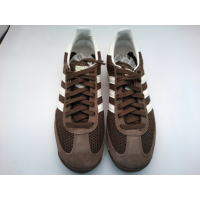 Женские кроссовки Adidas