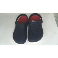 Мужские сандалии Crocs