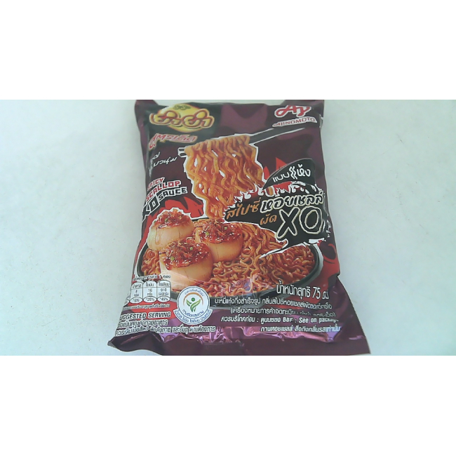 Лапша быстрого приготовления Yum Yum «Фирменный рецепт», сухая, со вкусом острых гребешков.