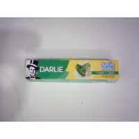 Зубная паста Darlie Double Action Fresh Clean с ярким зелено-желтым дизайном упаковки.