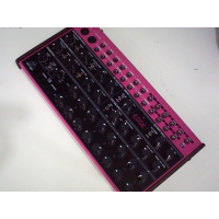 Полумодульные барабаны и перкуссия Behringer EDGE