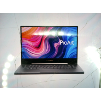 Ноутбук Proart, марка Asus.