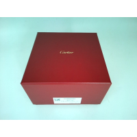 Фирменная коробка для продукции Cartier.