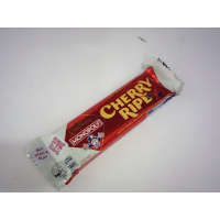 Шоколадный батончик Cadbury Cherry Ripe со специальным дизайном в стиле игры «Монополия».