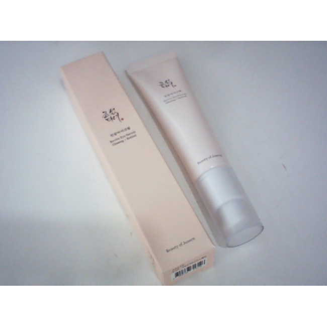 Сыворотка для глаз Beauty of Joseon Revive Eye Serum, специально разработанная с использованием женьшеня и ретиналя.