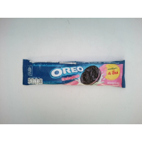 Шоколадное печенье Oreo с клубничной начинкой, марка OREO.