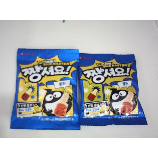 Набор из 2 жевательных конфет Lotte Sour Master Gummy Cola. Жевательные конфеты со вкусом колы.