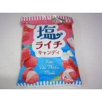 Упаковка 120 г леденцов Eikodo Salty Lychee Candy (Kẹo Vải Thiều Muối) — твердых конфет, сочетающих сладкий вкус личи с ноткой морской соли.