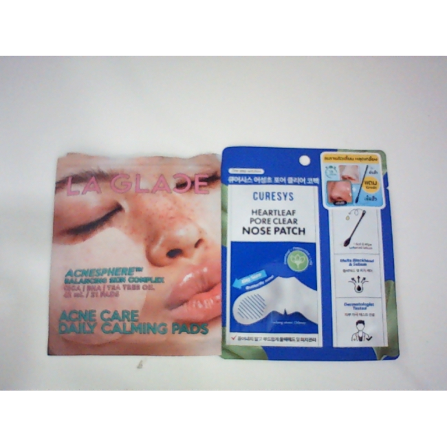 Набор из 2 пластырей для носа Curesys Heartleaf Pore Clear и одноразового пакетика успокаивающих подушечек для ежедневного ухода за кожей при акне La Glace Acne Care Daily Calming Pads, содержащих балансирующий комплекс Acnesphere с CICA, BHA и маслом чай